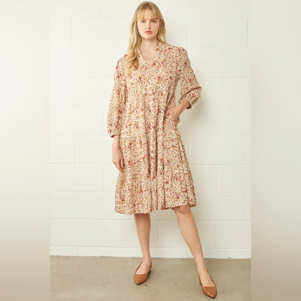 Gorgeous Floral Entro Dress - Size Small - Picture 2 of 9